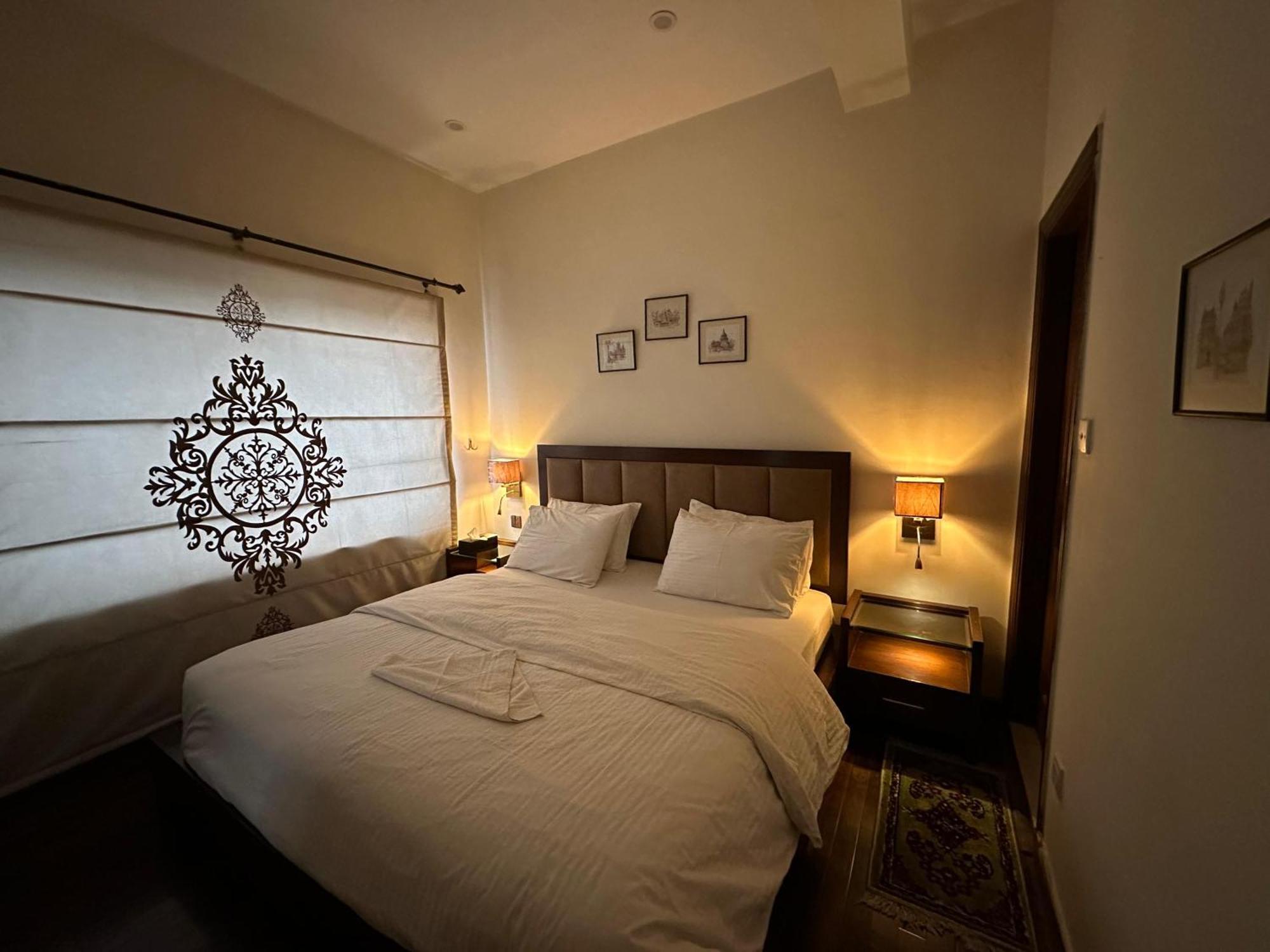 Sarah'S Lodge Murree Ngoại thất bức ảnh