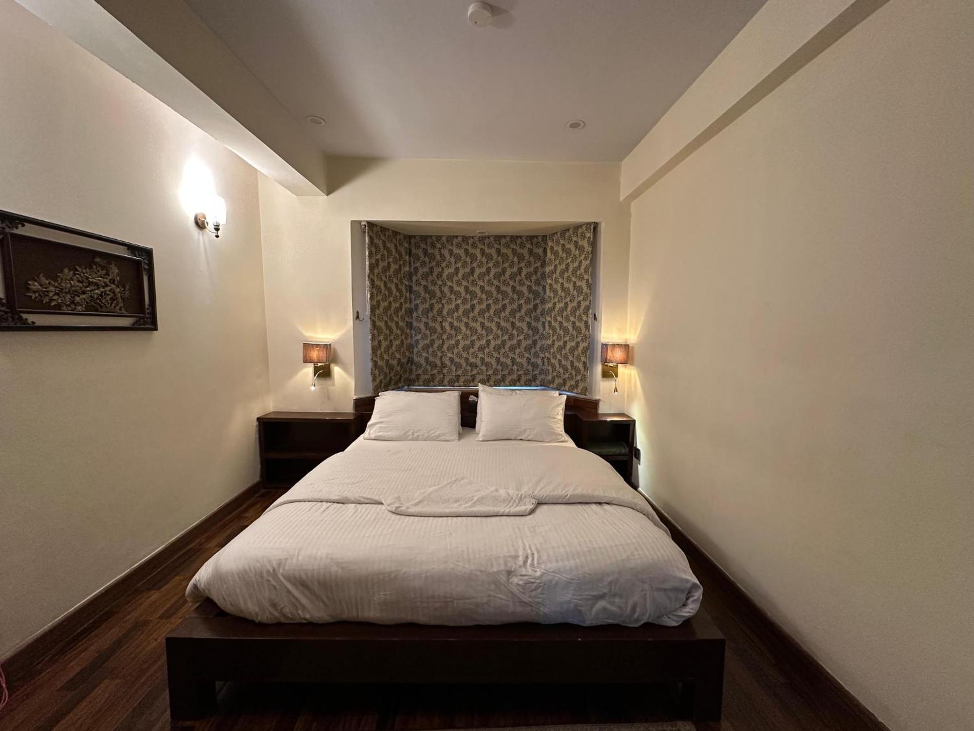 Sarah'S Lodge Murree Ngoại thất bức ảnh
