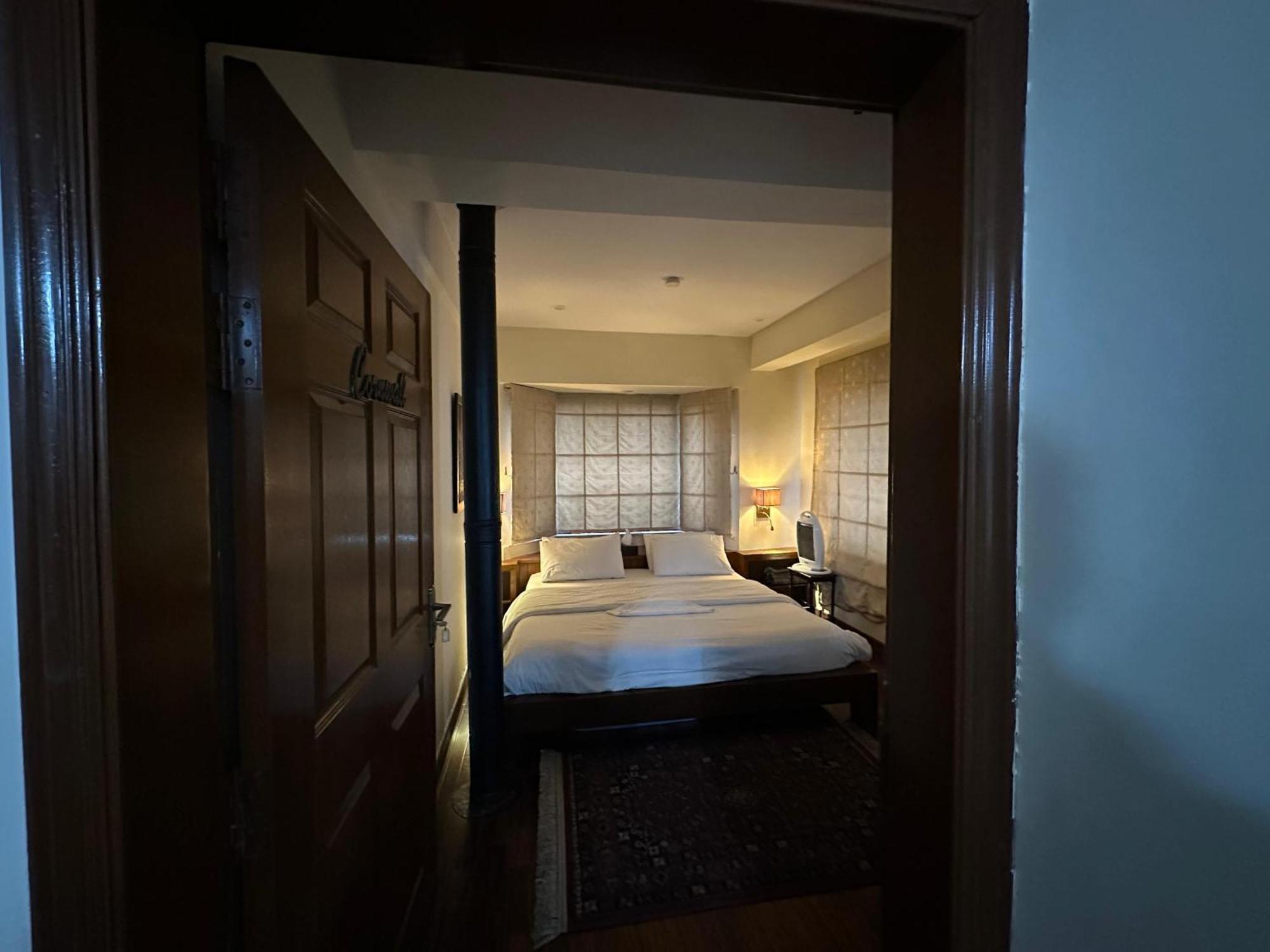 Sarah'S Lodge Murree Ngoại thất bức ảnh